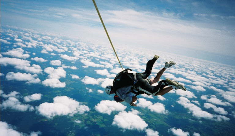 skydive_h.jpg 81.2K