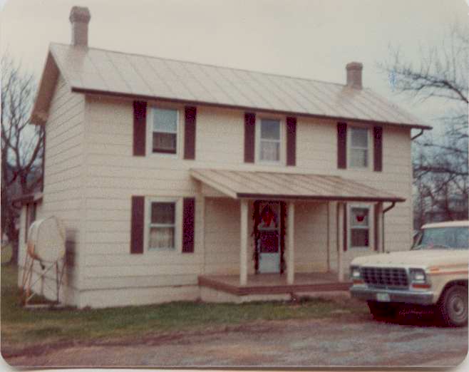 house_1983.jpg