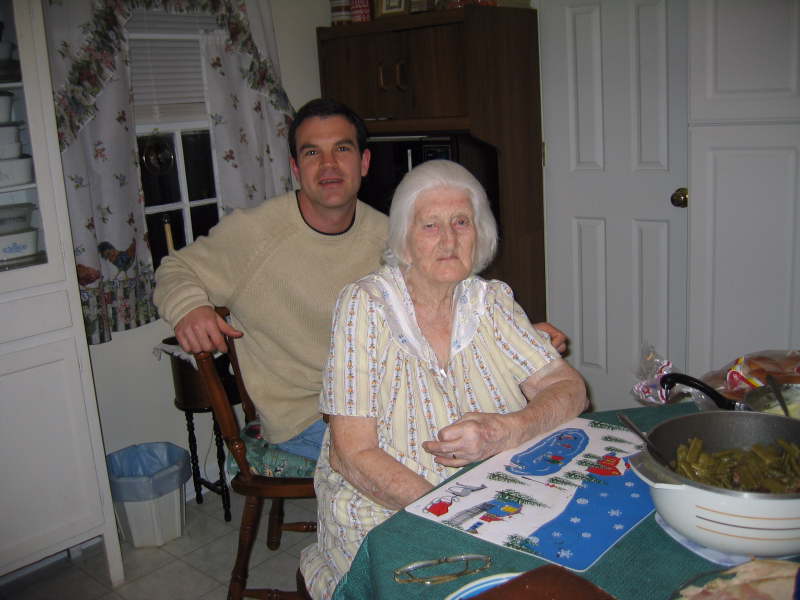 mema_kbj_xmas2003.jpg